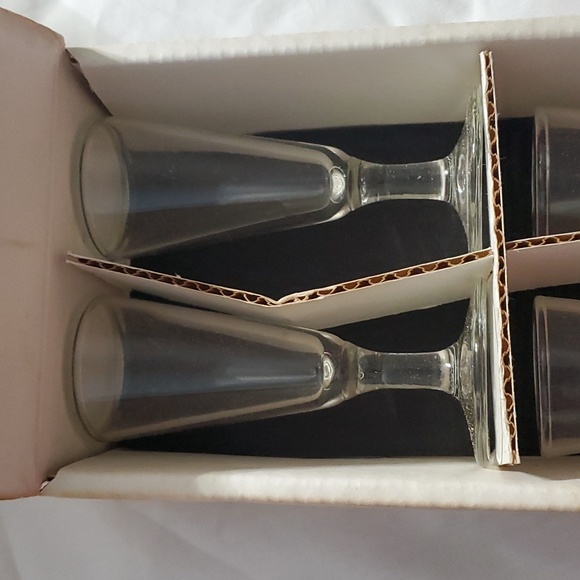 : 4pc VINTAGE 4" la reine stemware cardials anchor hocking Sherry Glasses in box - Picture 8 of 9